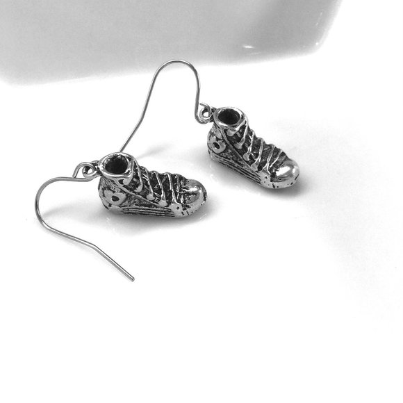 Miniature Running Shoes Sneakers High Tops Sneaker head Gift charm Earrings - Picture 4 of 4